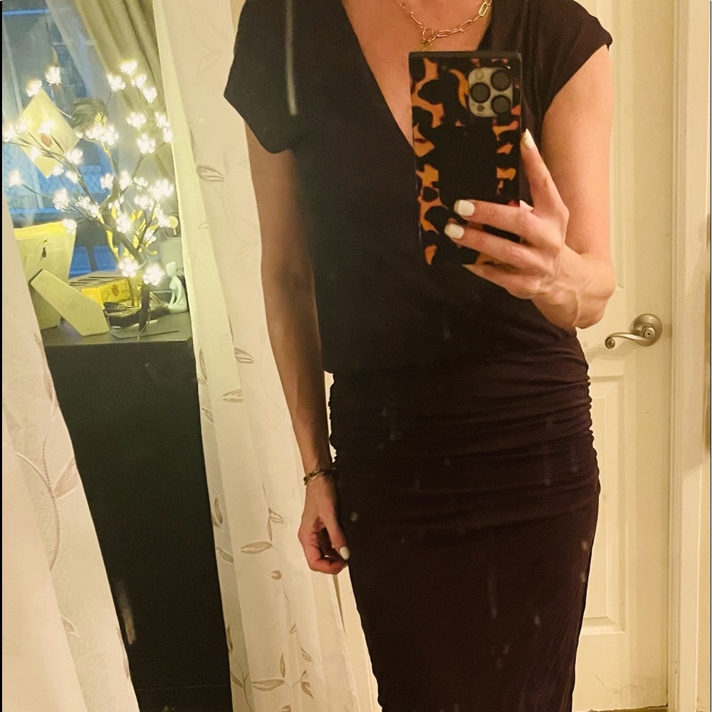 James Perse chocolate brown midi dress with v neck and ruching